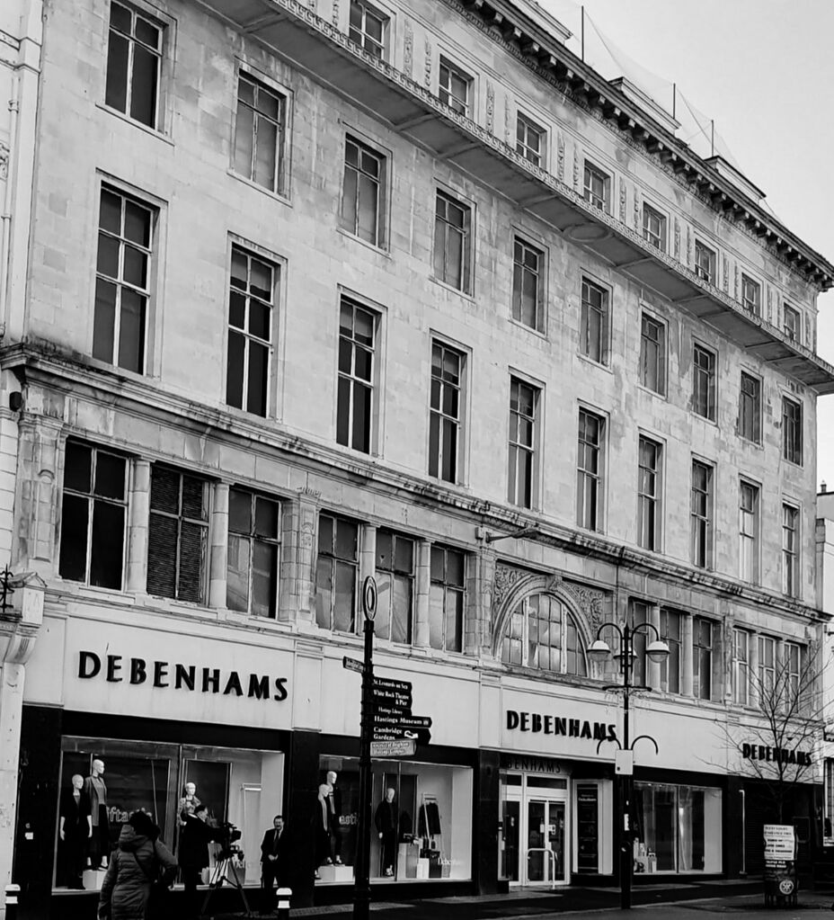 File:Debenhams.jpg