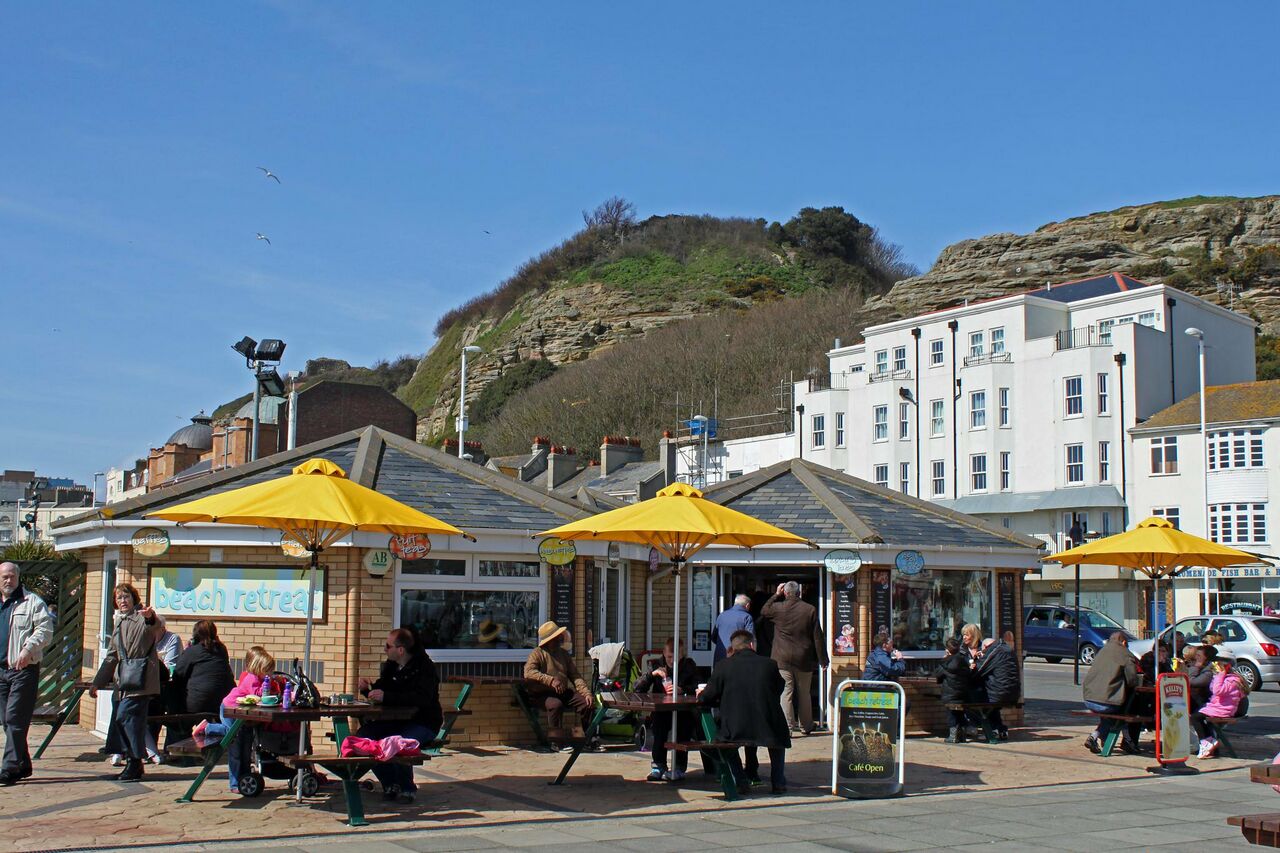 File:East Parade c2010.jpg