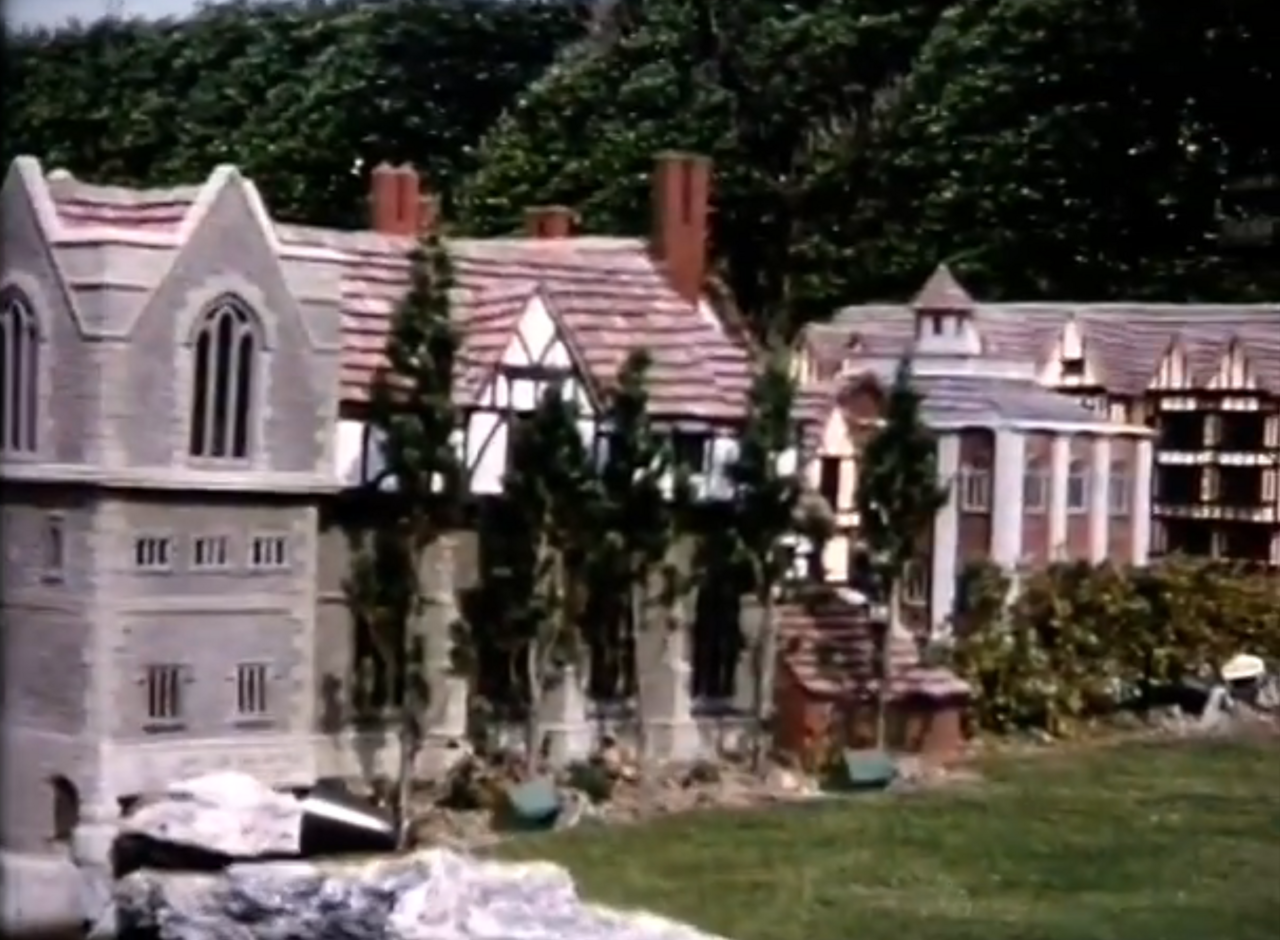 File:Hastings Model Village 1950s 09.png